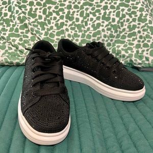 Women’s platform sneakers
